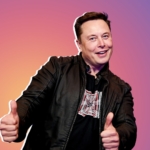 Elon Musk, 400 milyar dolarlık serveti aşan ilk kişi oldu.