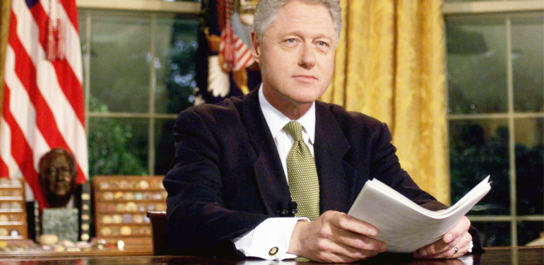 Eski ABD Başkanı Bill Clinton hastaneye kaldırıldı