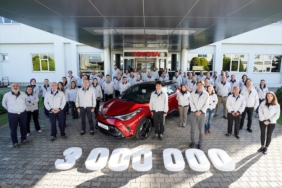 Toyota Otomotiv Sanayi Türkiye, 3 milyonuncu araç olan C-HR modelini banttan indirdi.