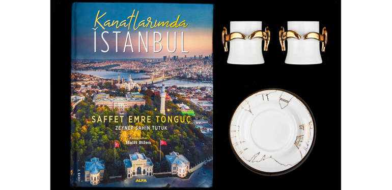 Saffet Emre Tonguç’un İstanbul aşkı Karaca fincanlarında…