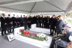 Mustafa V. Koç’u sevgi ve özlemle anıyoruz.