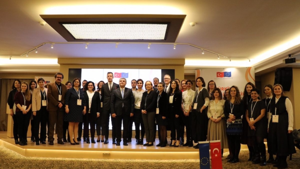 Türkiye'de Sosyal Girişimciliği Araştırıyor