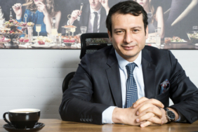 Jumbo 75. Yılında Genç Sanatçıların Işığı ile Parıldıyor