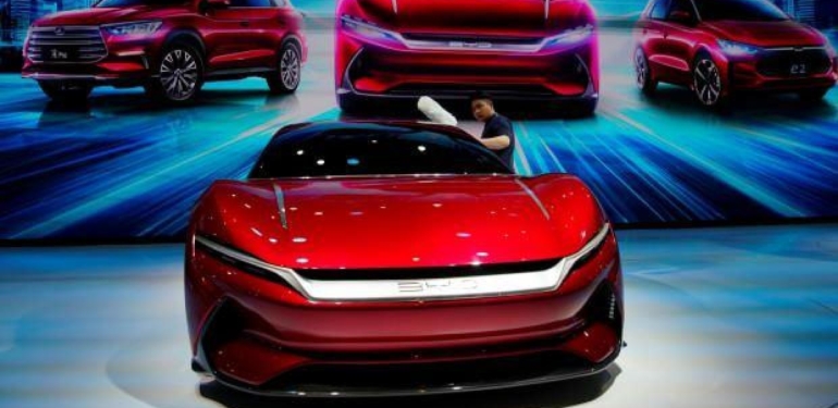 Çinli otomobil üreticisi BYD benzin ve motorinle çalışan araçları rafa kaldırdı!