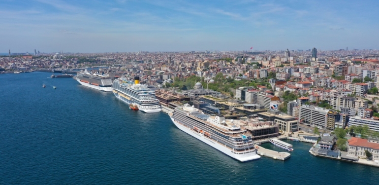 Ferit Şahenk, kredi borçlarlarından dolayı Galataport hisselerini satıyor