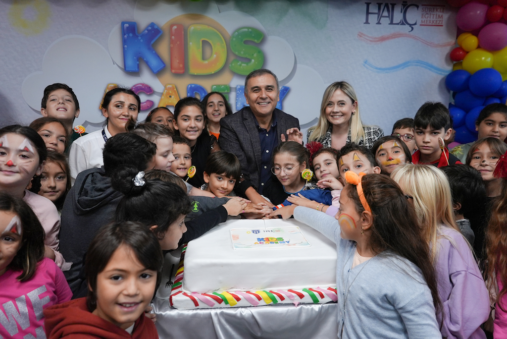 Haliç Üniversitesi, Kids Academy’nin açılışını gerçekleştirdi