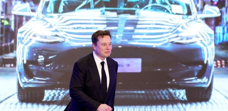 Tesla binlerce aracını geri çağırdı