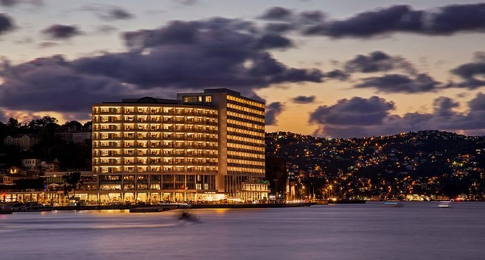 The Grand Tarabya Oteli’nin The Brasserie restoranı, yeni menüsünü tanıttı