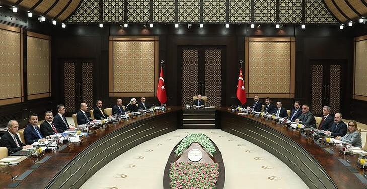 Kabine Toplantısı’nın ana gündemi  EYT yasası ve asgari ücret…