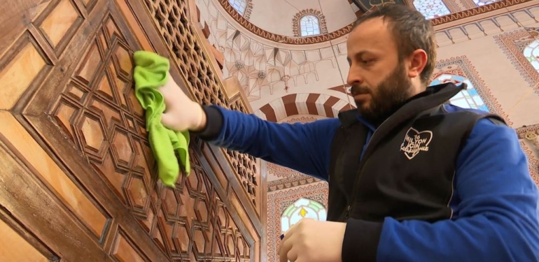 İBB Miras ile tarihi camiler Ramazan’a hazır