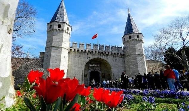 Topkapı Sarayı’na ziyaretçi akını