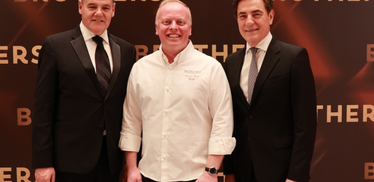 Yılın en özel gecesinde 2 Michelin yıldızlı Şeften özel gastronomik deneyi̇m