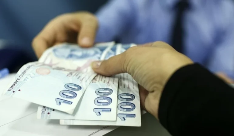 AK Parti’den Asgari Ücret Ara Zammı Açıklaması