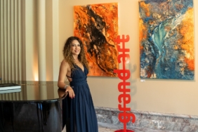 Nihan Çakır'ın "Kutsal Dişi'nin Peşinde" Sergisi, Grand Hyatt Istanbul'da açıldı