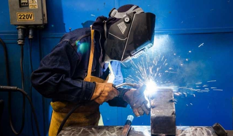 İTO raporuna göre kaynakçı, bankacıdan daha yüksek maaş alıyor