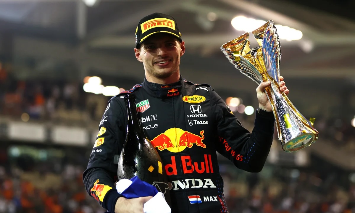 Max Verstappen üst üste dördüncü kez Formula 1 şampiyonu oldu