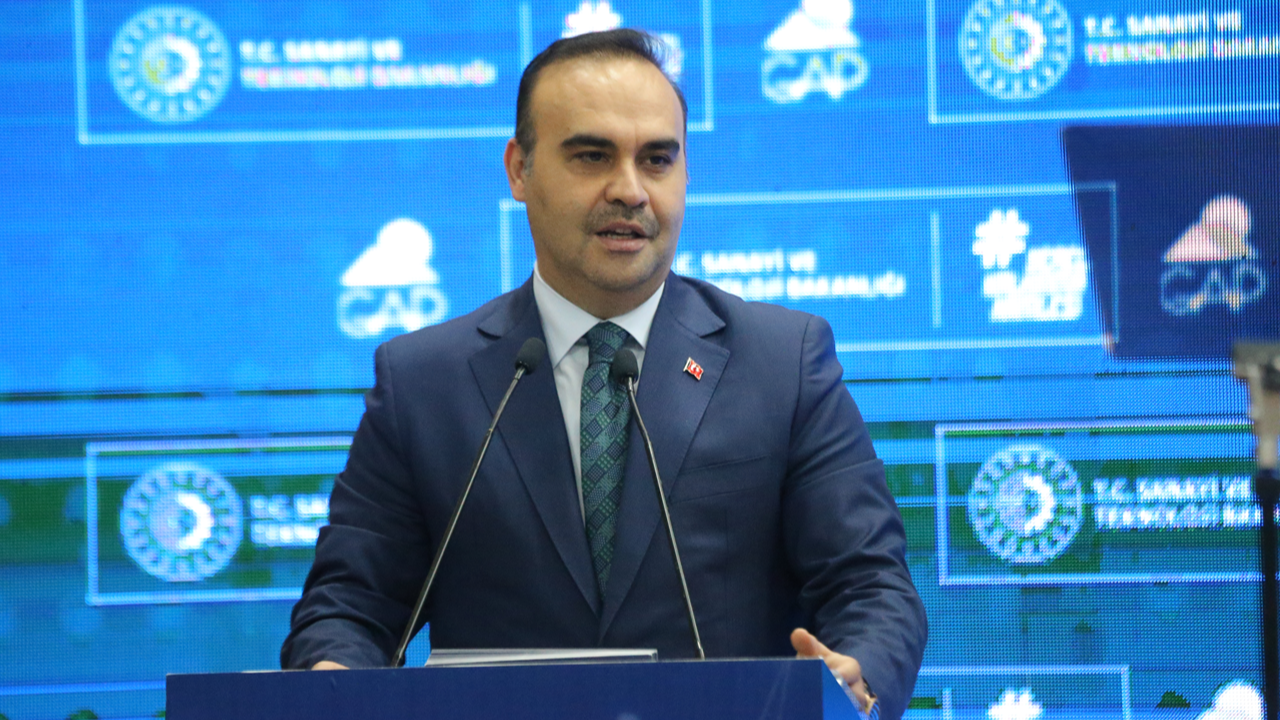 2024-enerji-degerlendirmesi-turkiyenin-enerji-ve-petrol-uretimi-5qEk7sCU.png