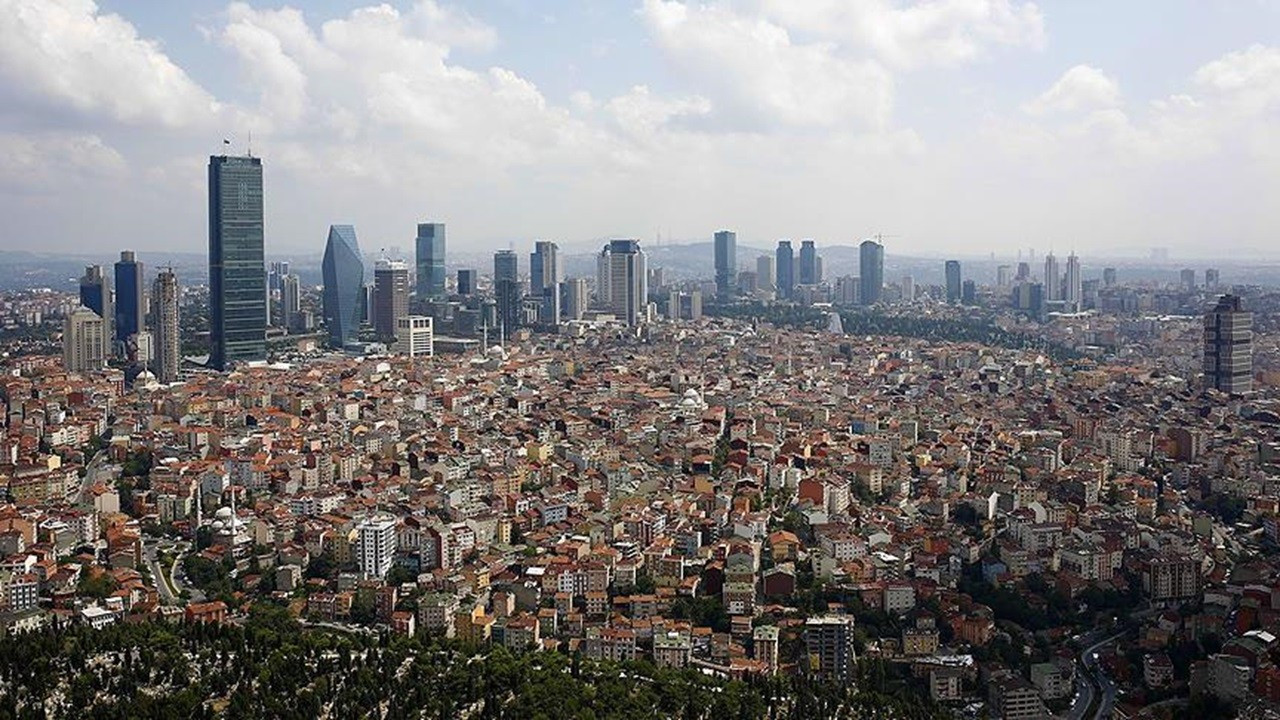 2024-yilinda-turkiyede-gayrimenkul-satislari-P23OOijs.jpg