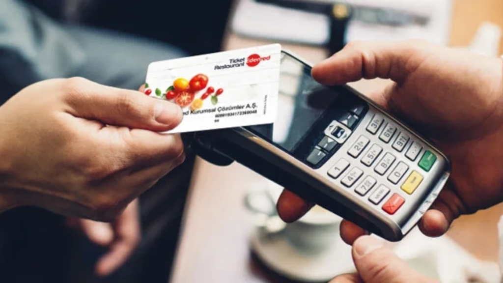 Yemek kartlarına “asgari ücret” düzenlemesi