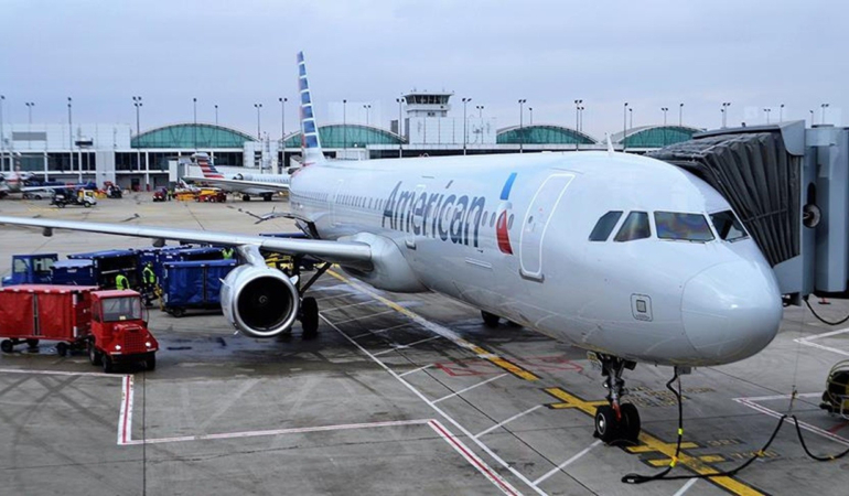American Airlines Uçuşları Teknik Aksaklık Nedeniyle Durduruldu