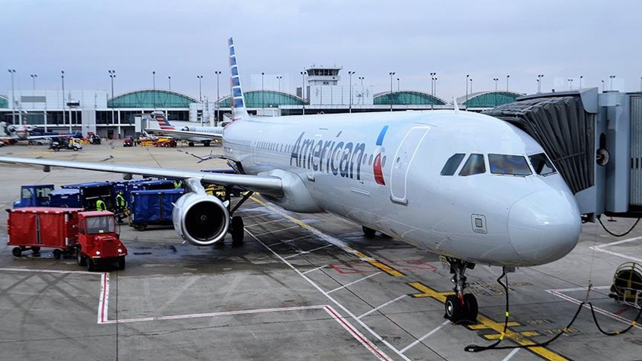 american-airlines-ucuslari-teknik-aksaklik-nedeniyle-durduruldu-OqXn2nN2.jpg