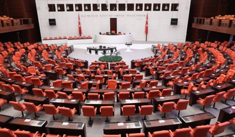 Devlet Memurları Kanunu’nda Yapılan Değişiklikler ve Kamu Görevlileri İçin Yeni Düzenlemeler