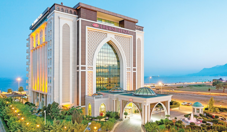 IHG Türkiye’de Büyümeye Devam Ediyor: Yeni Otel Açılışları ve Stratejik Hedefler