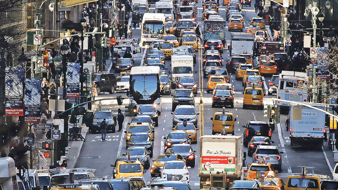 manhattanda-yeni-trafik-sikisikligi-ucretlendirmesi-basliyor-Q5YviN5S.png