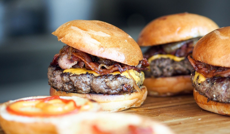 Pluxee Türkiye 2024 Yılı Harcama Analizi: Çalışanların Yemek Tercihleri