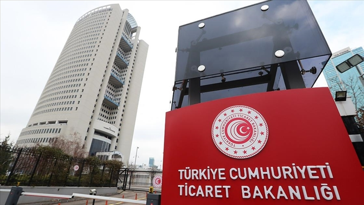 ticaret-bakanligindan-2025-yili-icin-yeni-idari-para-cezalari-tebligi-LCJh7OW3.png