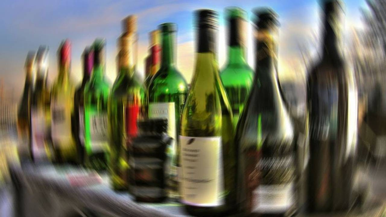 alkol-fiyatlarina-zam-dalgasi-yeni-artislar-ve-etkileri-d4OBxOq7.png