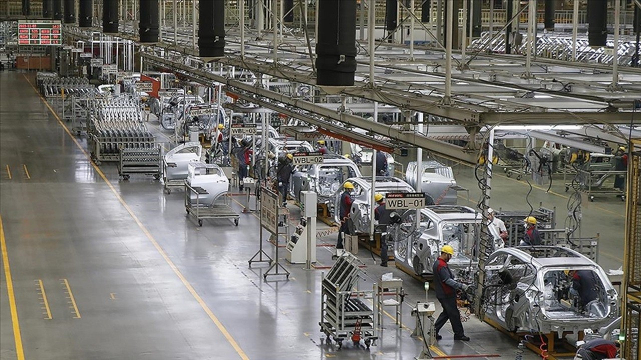 cin-basbakan-yardimcisi-ding-xuexiangin-davostaki-ticaret-aciklamalari-arIf6D7Q.jpg