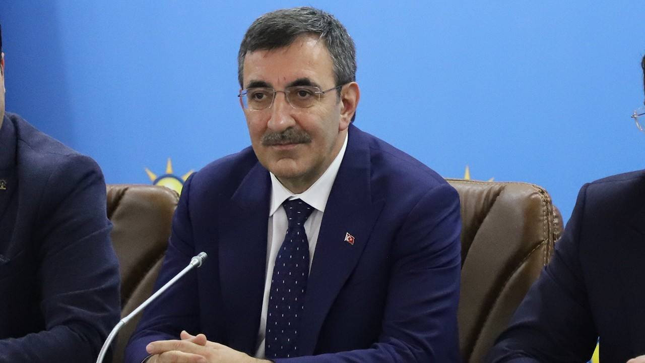 cumhurbaskani-yardimcisi-yilmazdan-enflasyon-degerlendirmesi-8fHzEawq.jpg