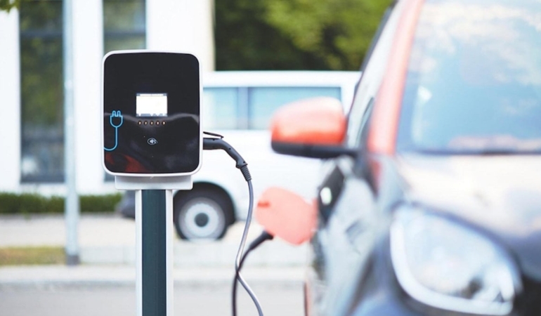 Elektrikli Otomobillerde Şarj Sorunları ve Altyapı Yetersizlikleri