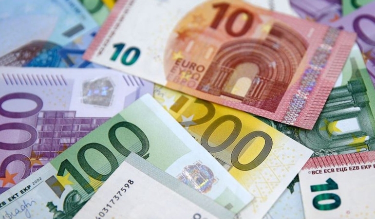 Euro Bölgesi Ekonomisinde Kırılganlık ve İyileşme İşaretleri