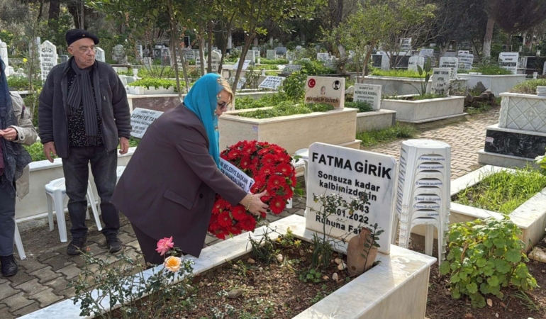 Fatma Girik Mezarı Başında Anıldı