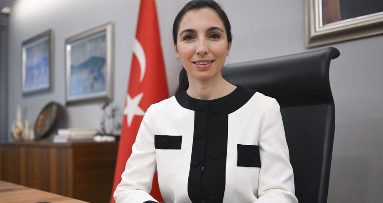 kahramanmaras-merkezli-depremler-ve-hafize-gaye-erkanin-bagislari-DIAYRaIn.jpg