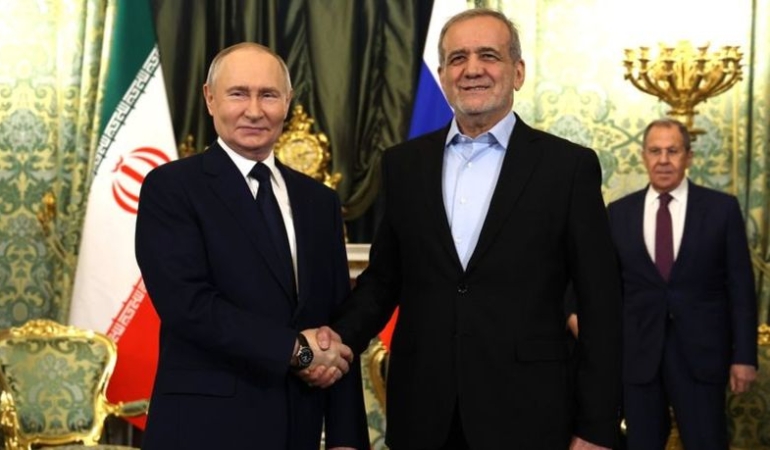 Putin ve Pezeşkiyan Ortak Basın Toplantısı: Kapsamlı Stratejik Ortaklık Anlaşması