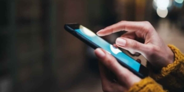 realme-14-pro-ve-14-pro-plus-yenilikci-renk-degistiren-akilli-telefonlar-giWxVd11.jpg