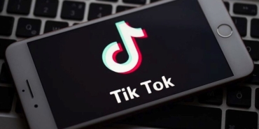 trumptan-tiktok-icin-onemli-talimat-yasagin-ertelenmesi-KKTD29EI.jpg