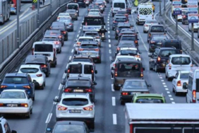 turkiyede-2024-yili-trafik-verileri-ve-araclarin-ortalama-yasi-SBz89P4I.jpg