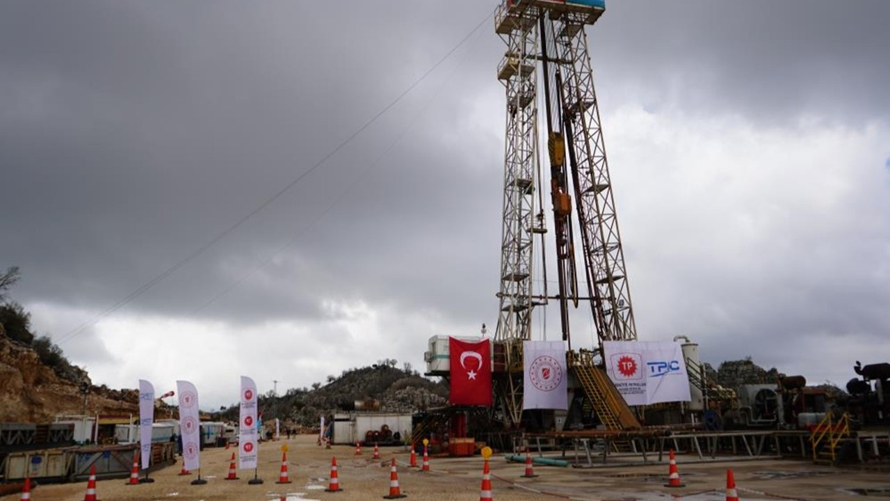 turkiyenin-enerjide-disa-bagimliligini-azaltma-cabalari-ve-gabar-daginin-rolu-fW9dfMU8.jpg