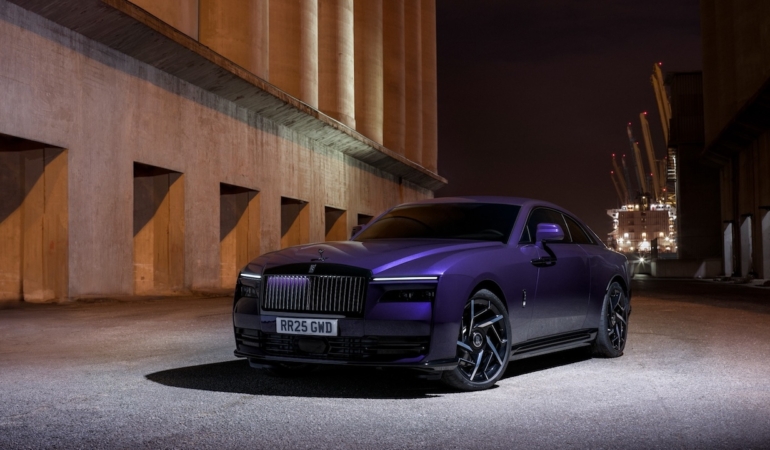 Black Badge Spectre: Tarihindeki en güçlü Rolls-Royce