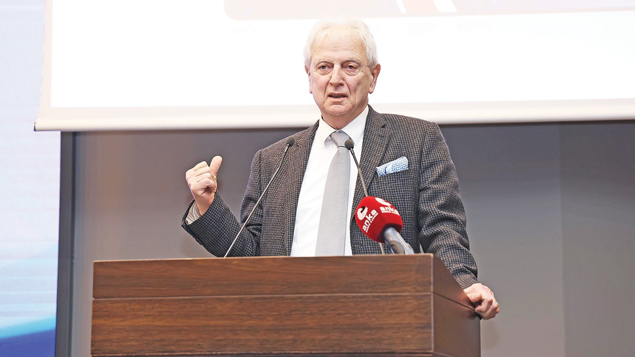 ege-bolgesi-sanayi-odasi-baskani-yorgancilarenflasyonda-hizli-yol-alamiyoruz-tx9FxcpC.jpg