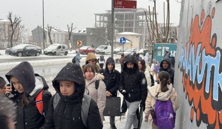 İstanbul’da Eğitime Kar Tatili