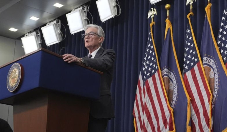 Jerome Powell’ın Senato Konuşması: Para Politikasında Acele Yok