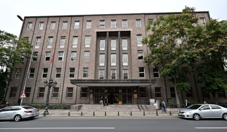 Özel sektörün kredi borcu arttı