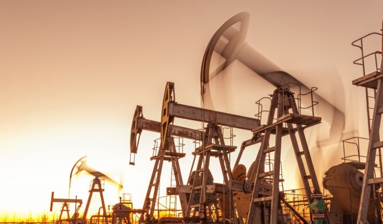 Petrol yılın en düşük düzeyine geriledi