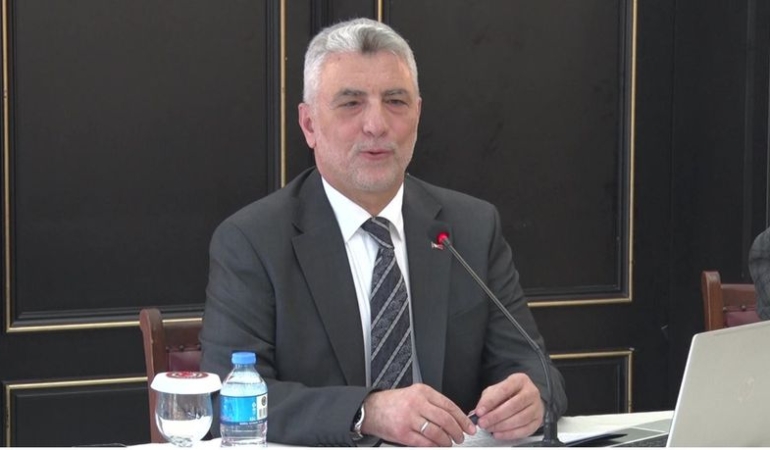 Ticaret Bakanı Bolat 2028 ihracat gayesini açıkladı
