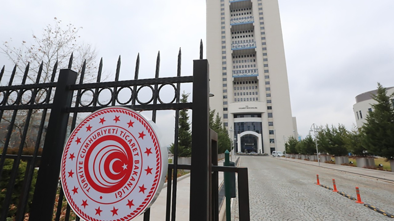 ticaret-bakanligindan-fahis-fiyata-siki-takip-1267-milyon-tl-ceza-Nu91sHhM.jpg